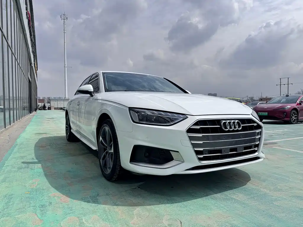 Audi A4L 2020 40 TFSI Fashionable and Dynamic купить на сайте DeffCars