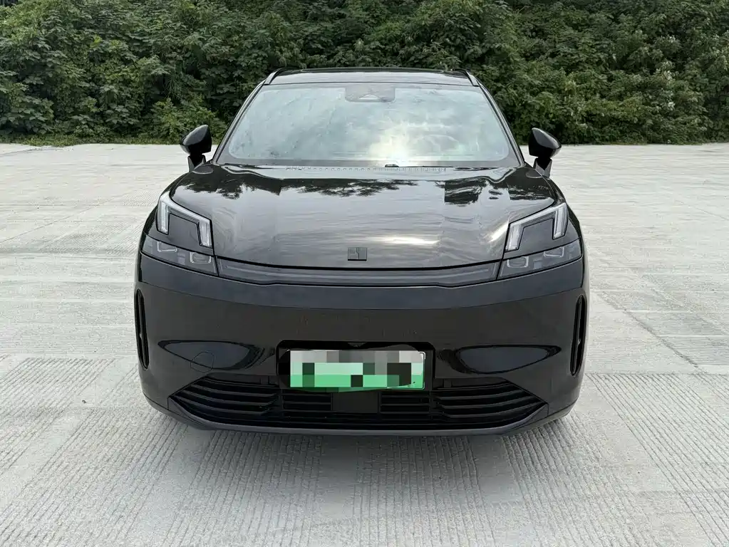 Lynk & Co 08 EM-P 2023 220km four-wheel drive performance Halo купить на сайте DeffCars