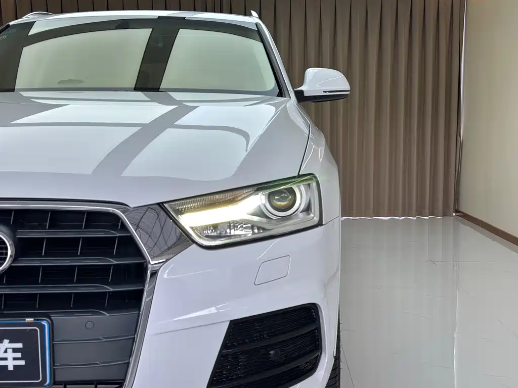 Audi Q3 2017 35 TFSI Fashion купить на сайте DeffCars
