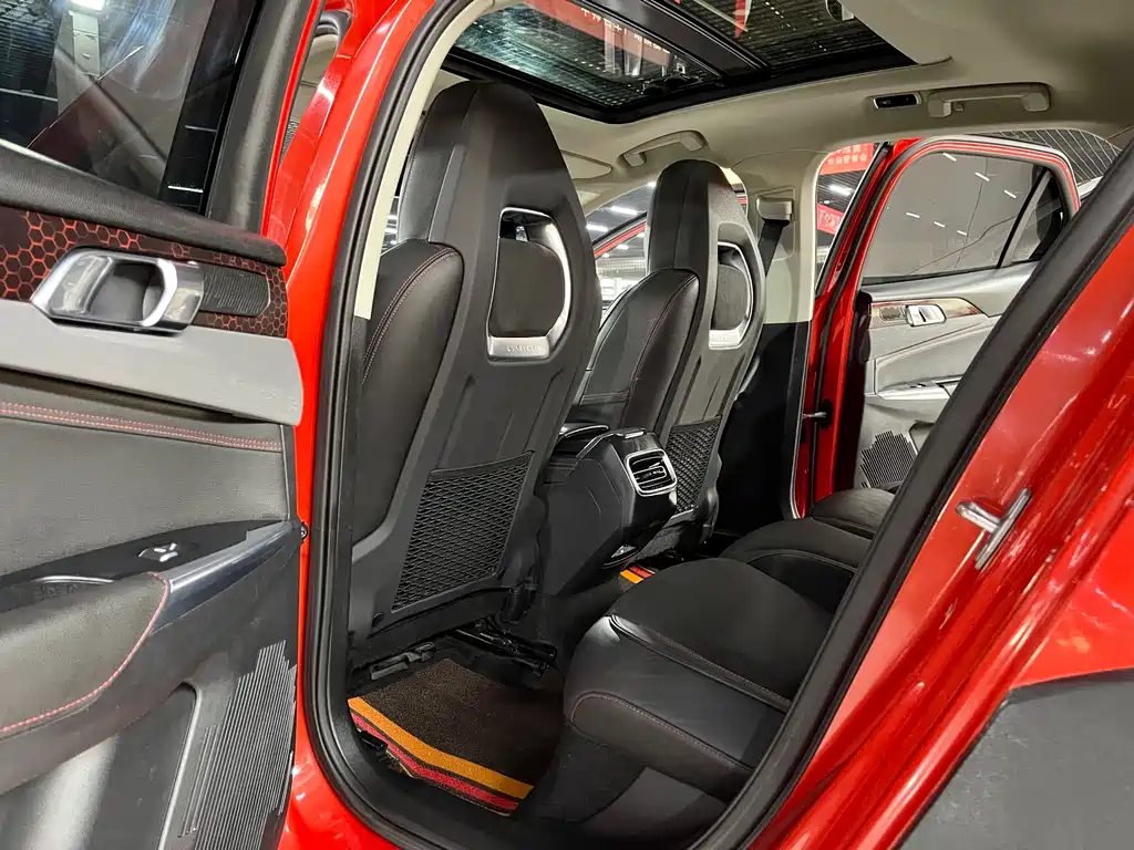 Lynk & Co 02 2019 1.5T DCT 2WD Pro Edition National VI купить на сайте DeffCars