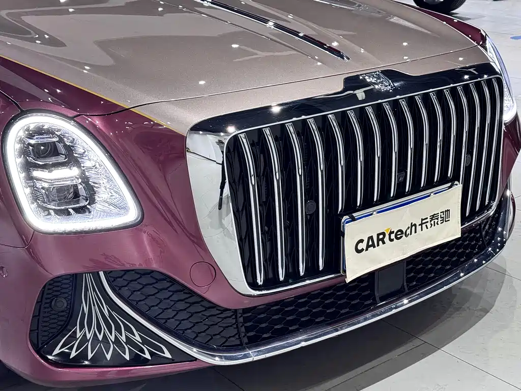 Hongqi Golden Sunflower Guoya 2024 4.0T V8 version купить на сайте DeffCars