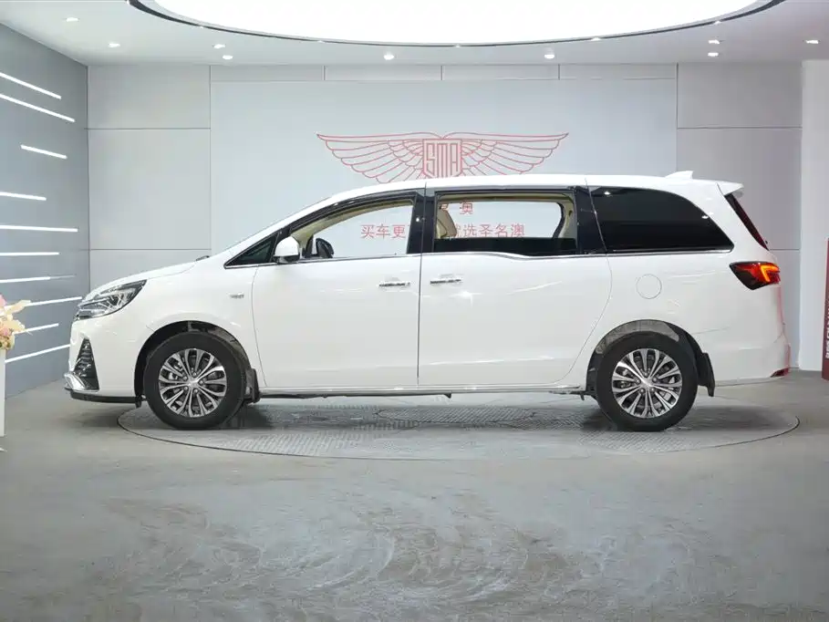 Buick GL8 2023 facelift land business class luxury купить на сайте DeffCars