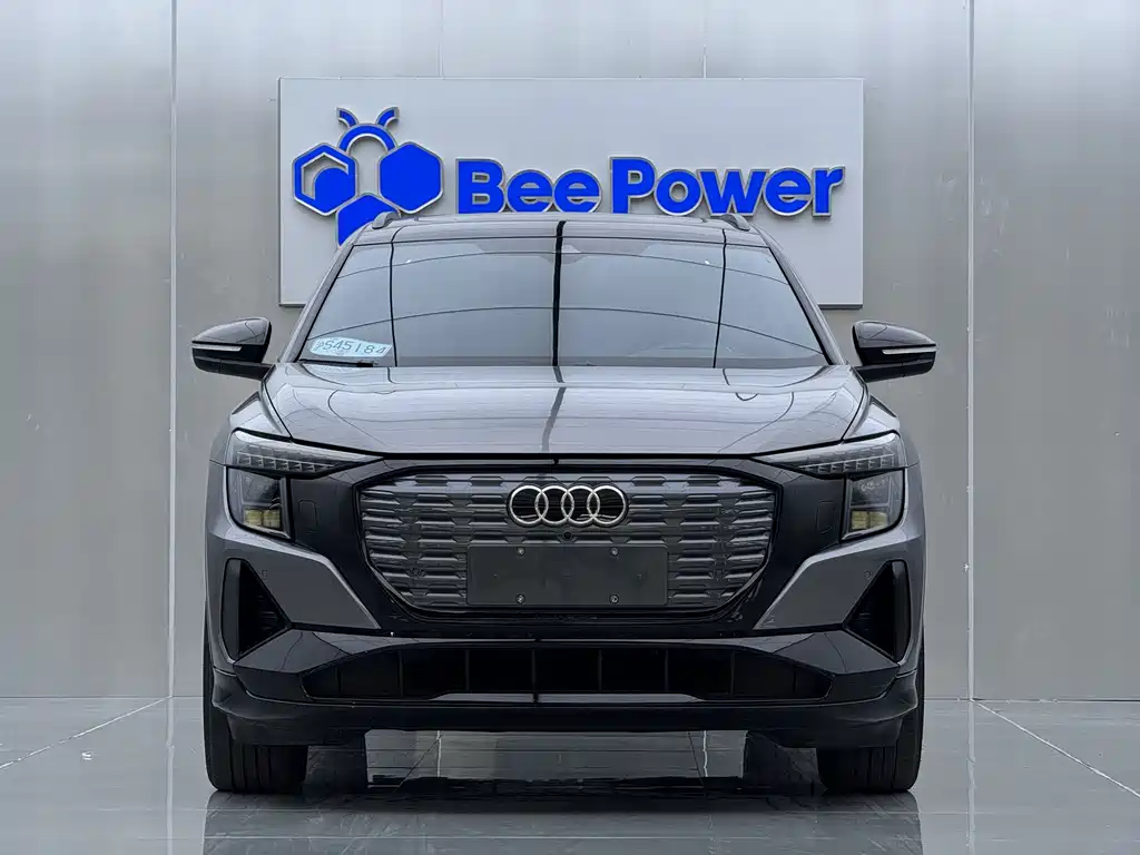 Audi Q5 e-tron 2022 model 40 e-tron star type mecha suit daily version купить на сайте DeffCars