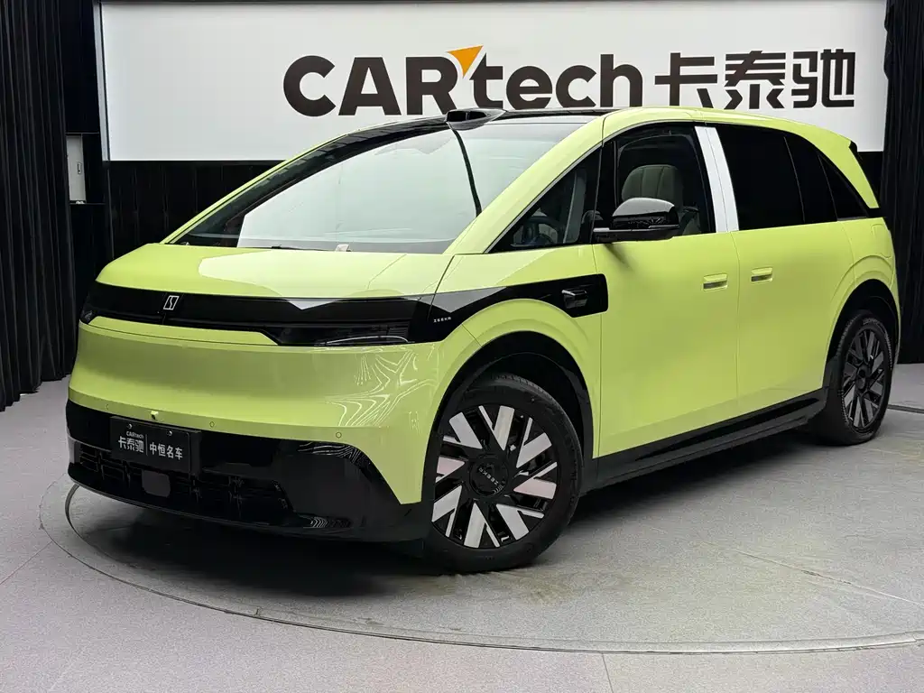 ZEEKR mix 2025 купить на сайте DeffCars