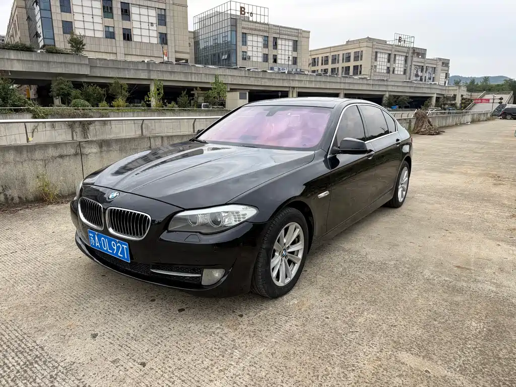 BMW 5 Series 2013 525Li Luxury купить на сайте DeffCars