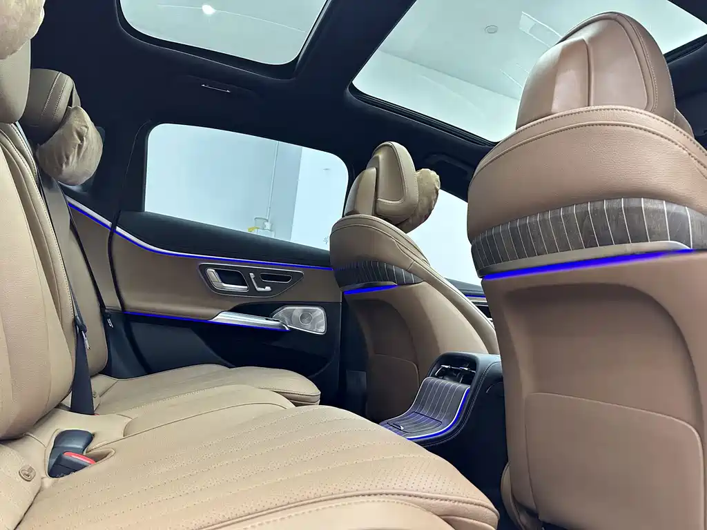 Mercedes-Benz E-Class 2025 E 300 L Luxury Model купить на сайте DeffCars