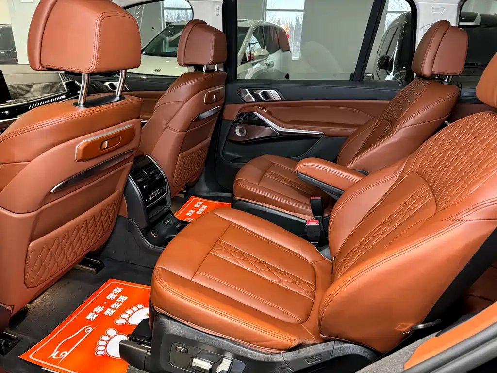 BMW X7 M60i 2023 xDrive M60i купить на сайте DeffCars