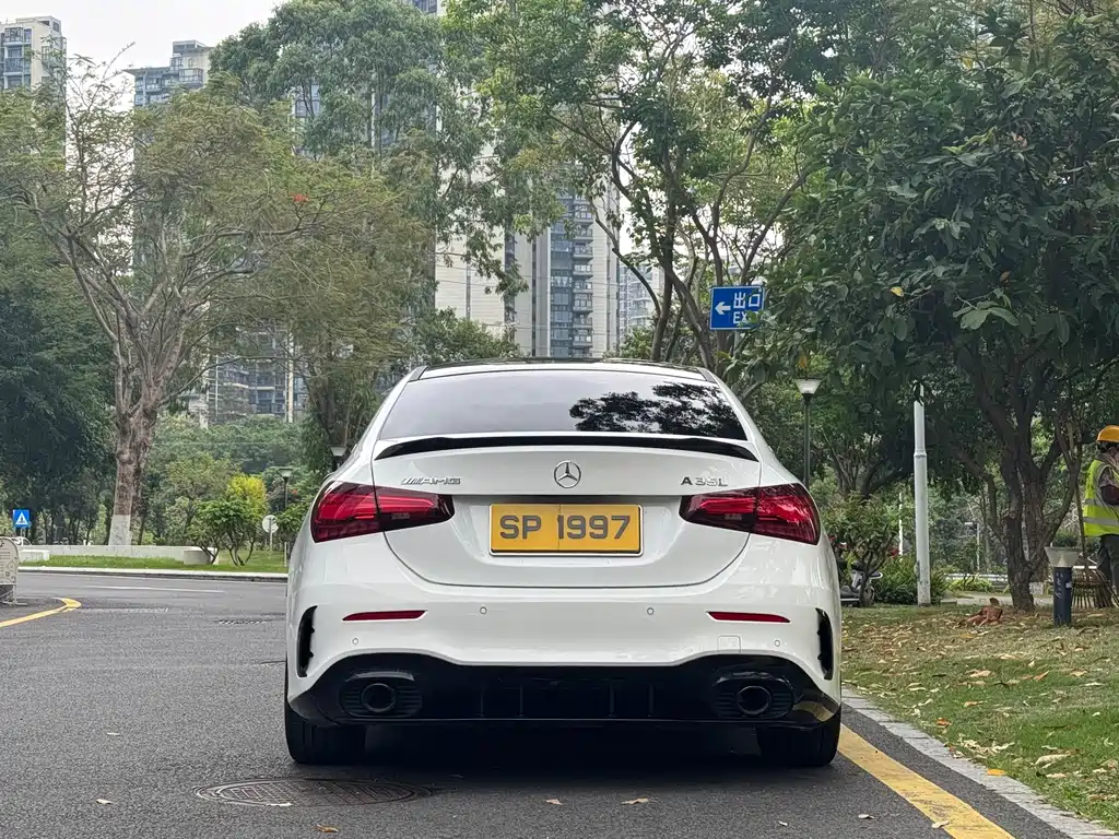 Mercedes-Benz A-Class AMG 2024 AMG A 35 L 4MATIC купить на сайте DeffCars