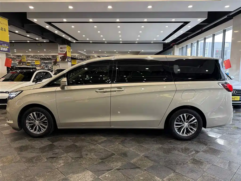 Buick GL8 2021 ES Lu Zun 653T Comfort Type купить на сайте DeffCars