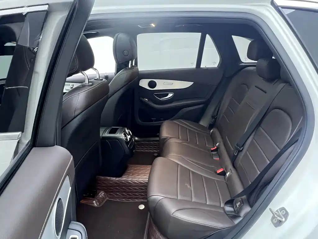 Mercedes-Benz GLC 2022 facelift GLC 260 L 4MATIC dynamic купить на сайте DeffCars
