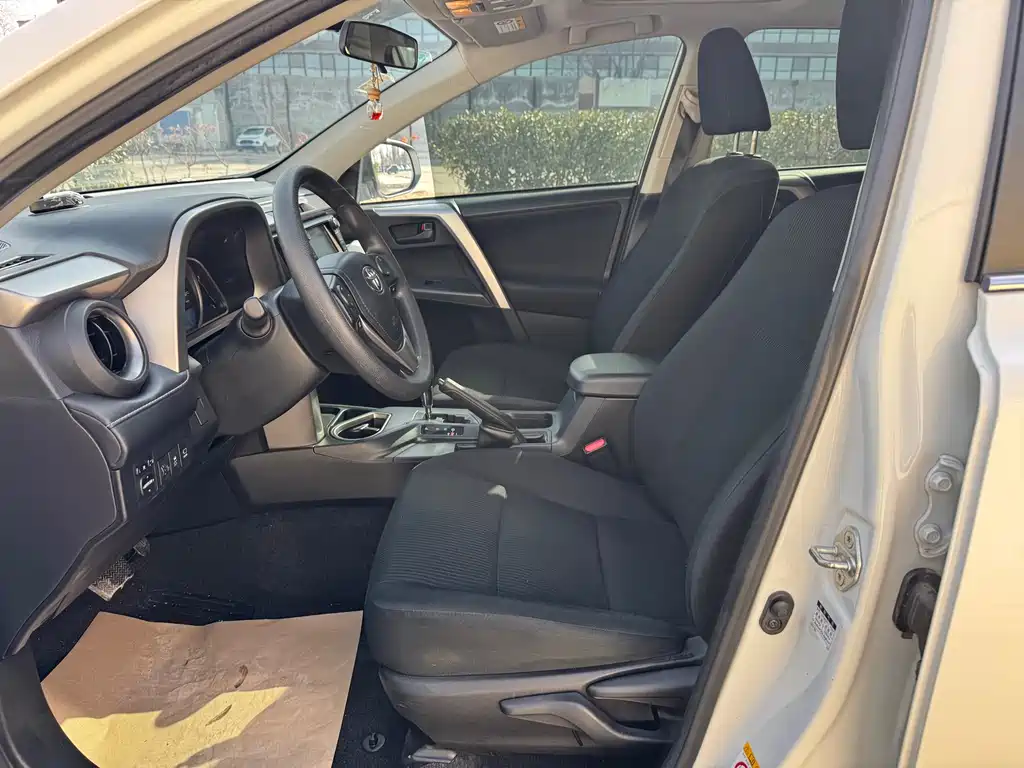 RAV4 Rongfang 2019 2.0L CVT two-wheel drive comfort version National VI купить на сайте DeffCars