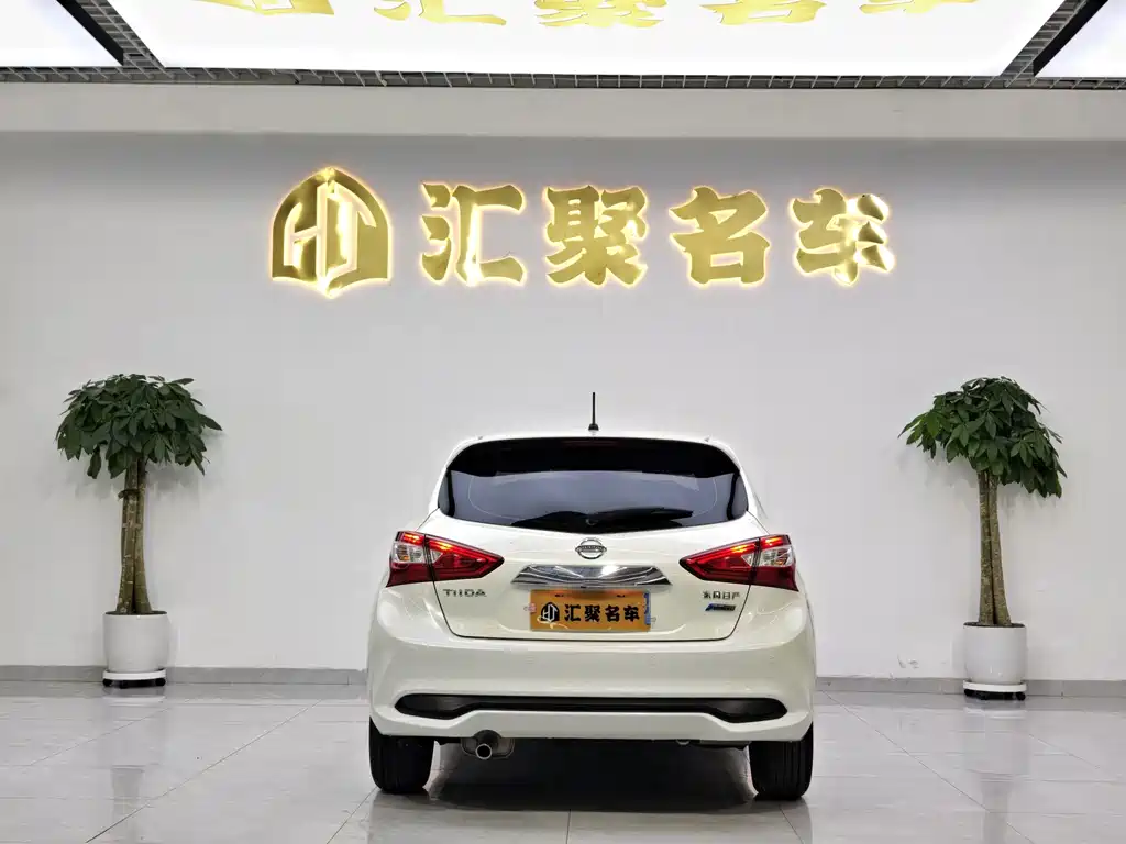 Tiida 2020 1.6L CVT Smart Travel Edition купить на сайте DeffCars