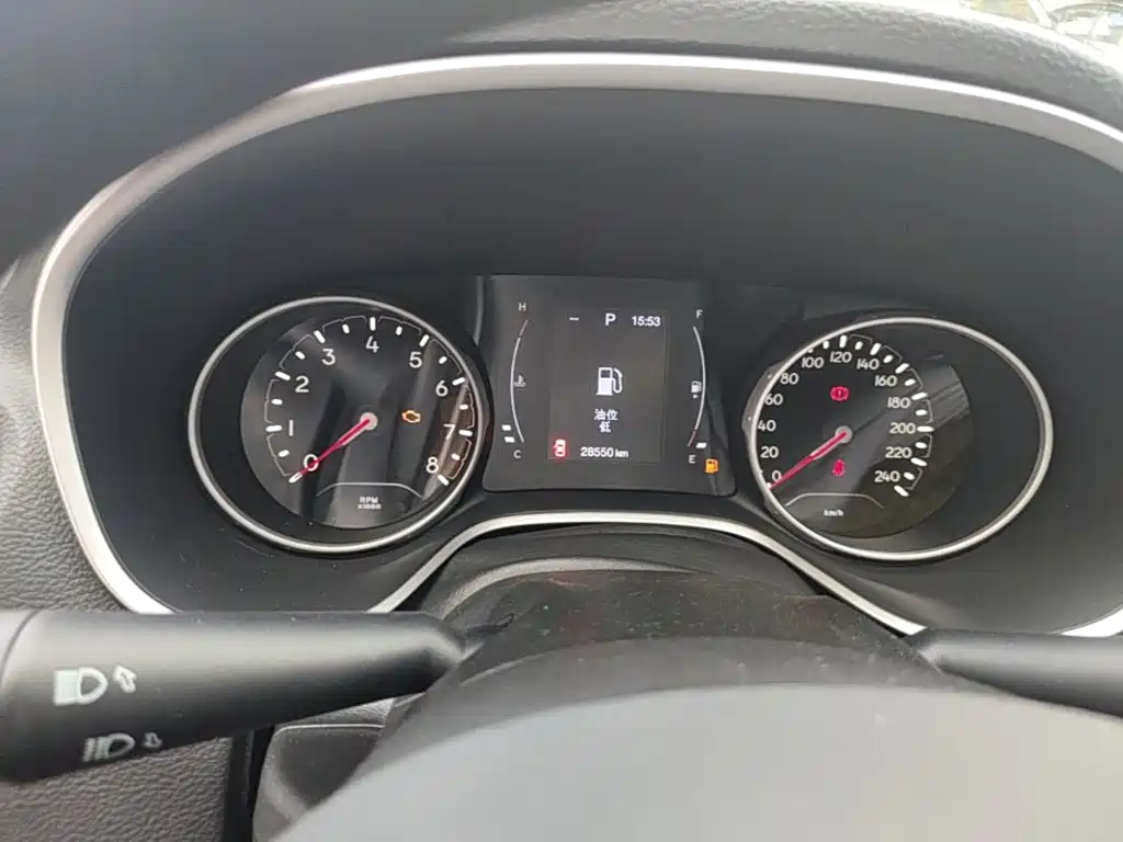 Compass 2019 200T Automatic Joy-Internet Large Screen Version купить на сайте DeffCars