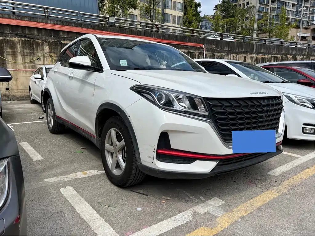 Fengguang 500 2022 model 1.5L CVT enjoyment type купить на сайте DeffCars