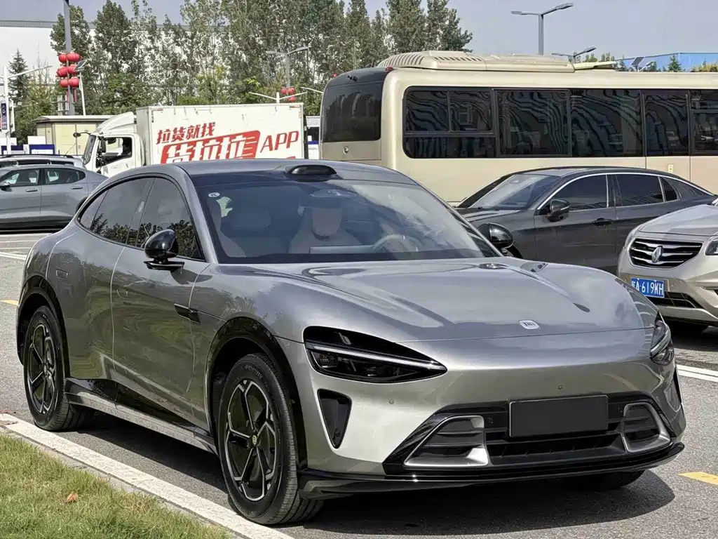 YU7 2025 Rear Drive Long Range Edition купить на сайте DeffCars