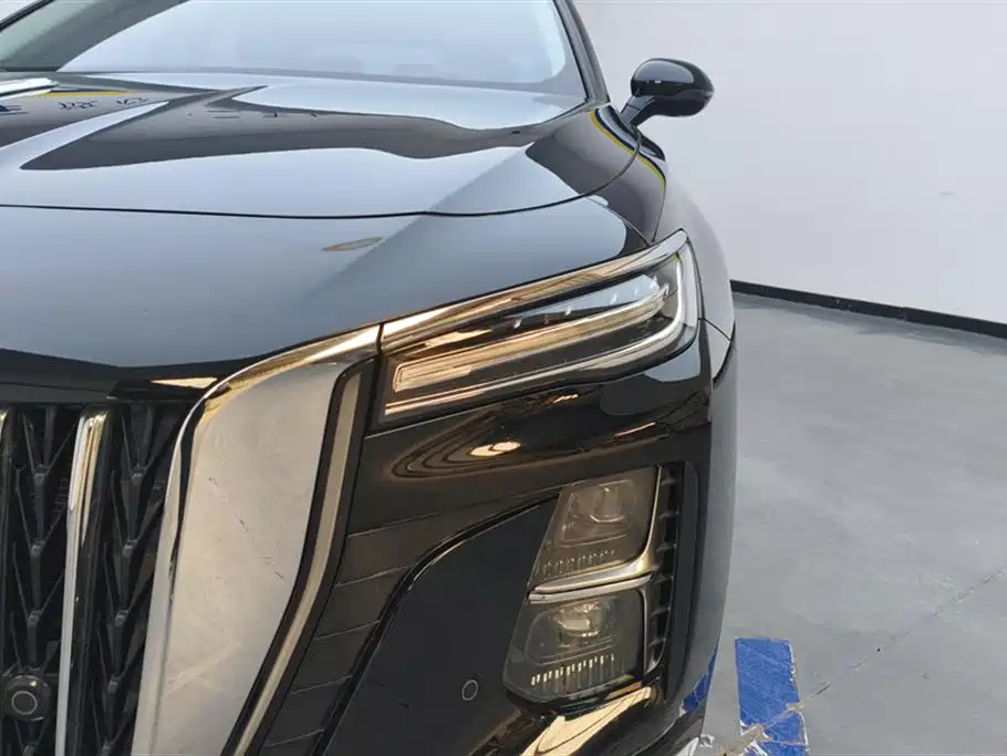 Hongqi H5 2024 1.5T DCT Zhilian Qiyun Edition купить на сайте DeffCars