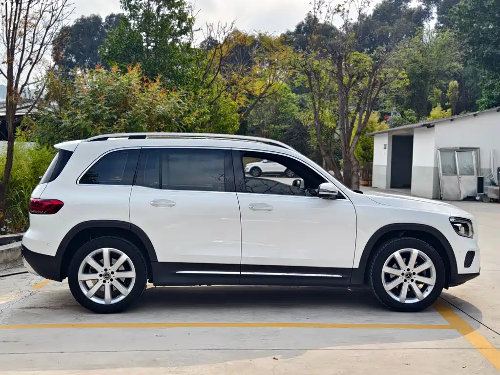 Mercedes-Benz GLB 2020 GLB 200 Fashion Model купить на сайте DeffCars