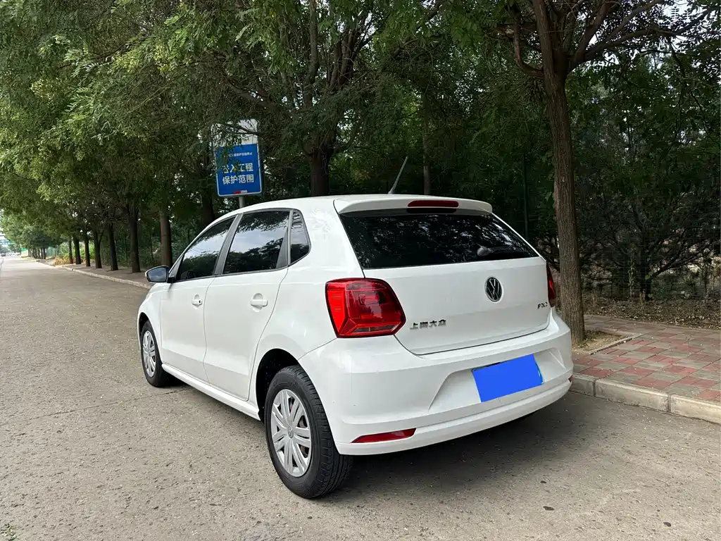 Polo 2016 1.4L automatic fashion model купить на сайте DeffCars