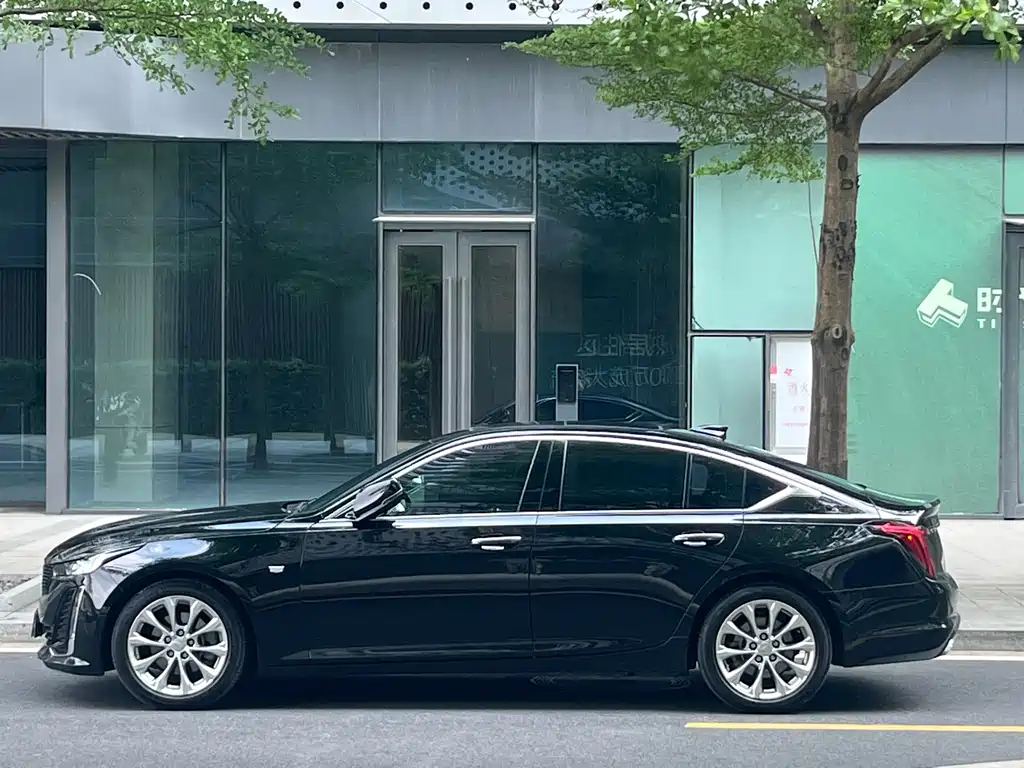 Cadillac CT5 2021 28T luxury model купить на сайте DeffCars