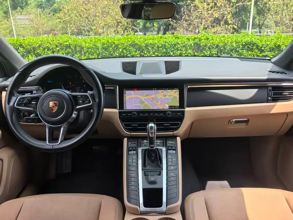 Macan 2018 Macan 2.0T купить на сайте DeffCars