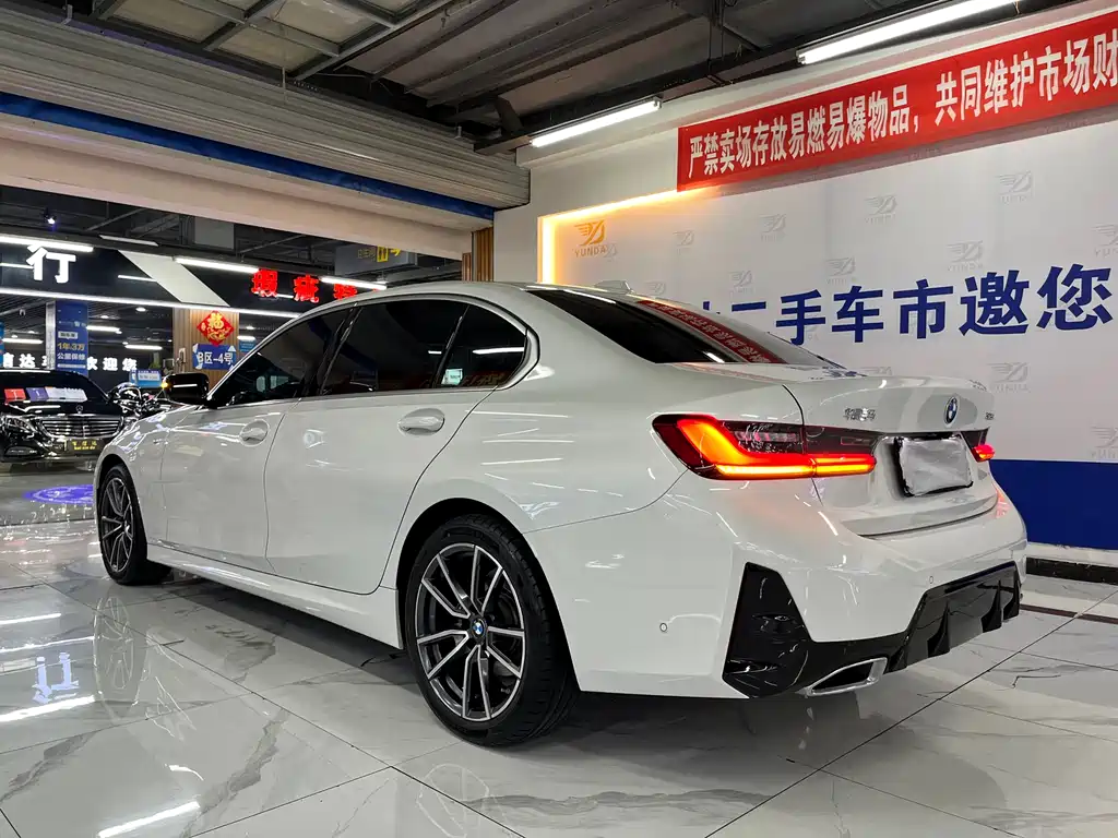BMW 3 Series 2025 325Li M Sports Package купить на сайте DeffCars