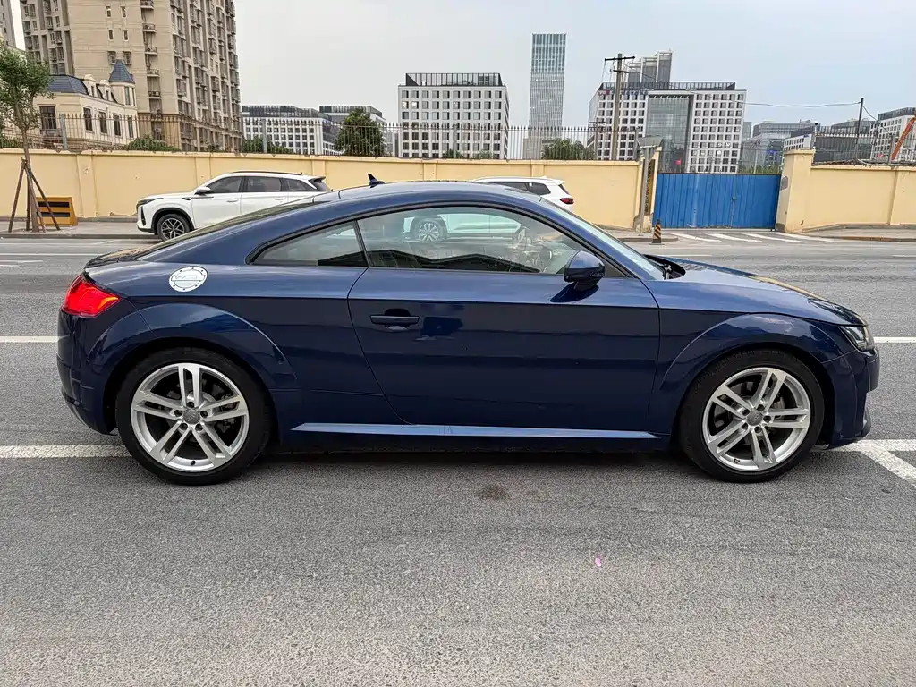 Audi TT 2015 TT Coupe 45 TFSI купить на сайте DeffCars