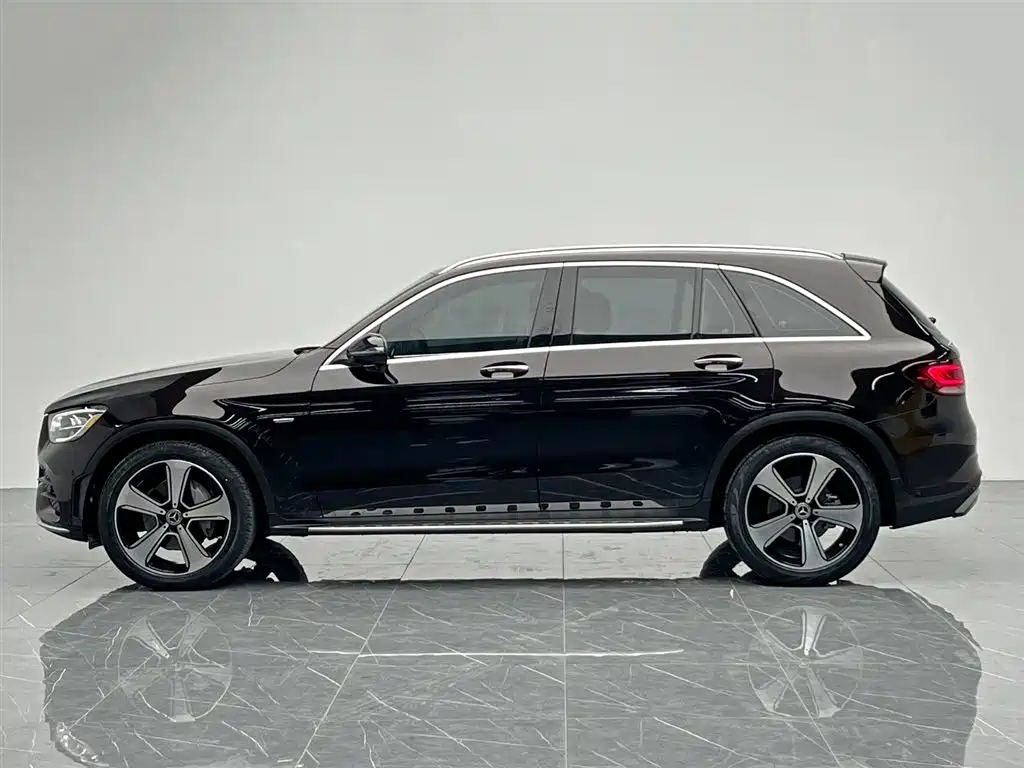 Mercedes-Benz GLC 2022 facelift GLC 300 L 4MATIC Dynamic Edition купить на сайте DeffCars