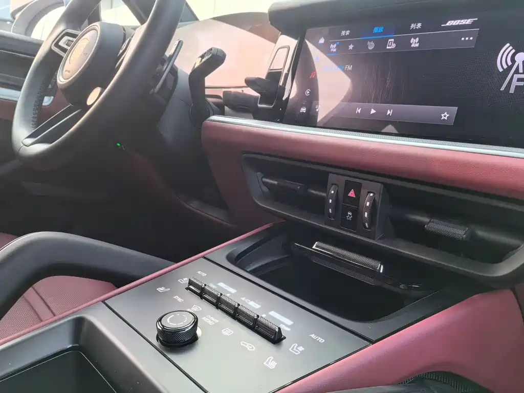 Cayenne 2024 Cayenne 3.0T купить на сайте DeffCars