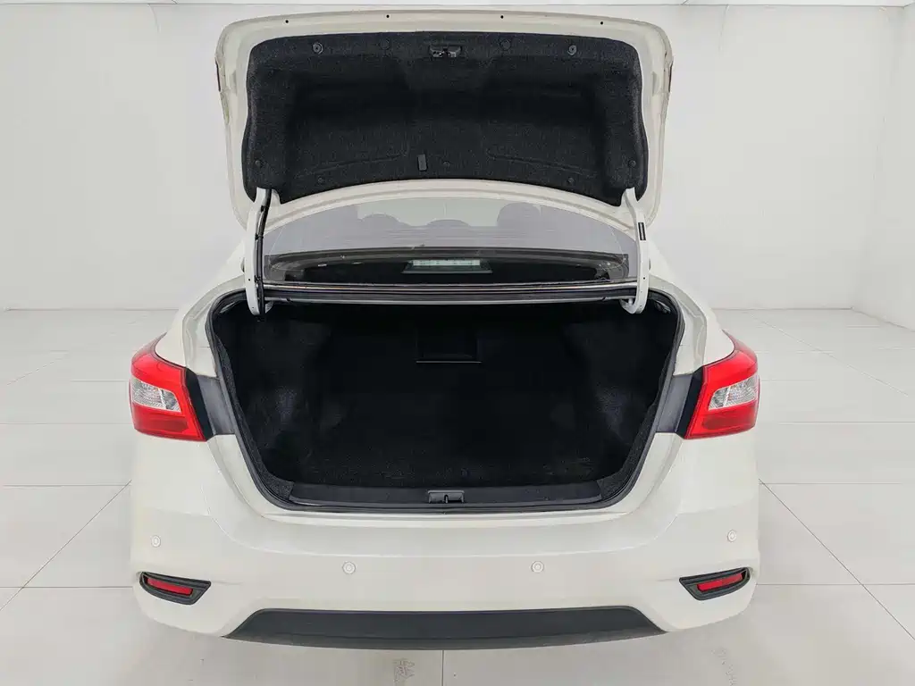 Sylphy 2021 Classic 1.6XL CVT Deluxe Edition купить на сайте DeffCars