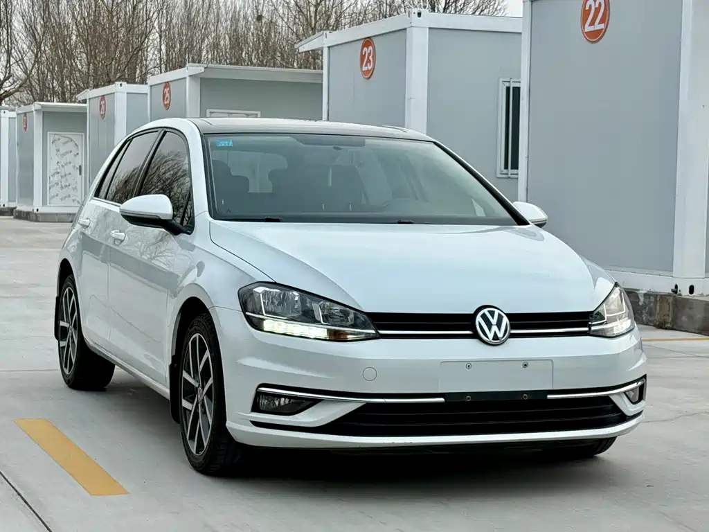 Golf 2020 Beloved Edition 200TSI DSG Comfort Type купить на сайте DeffCars