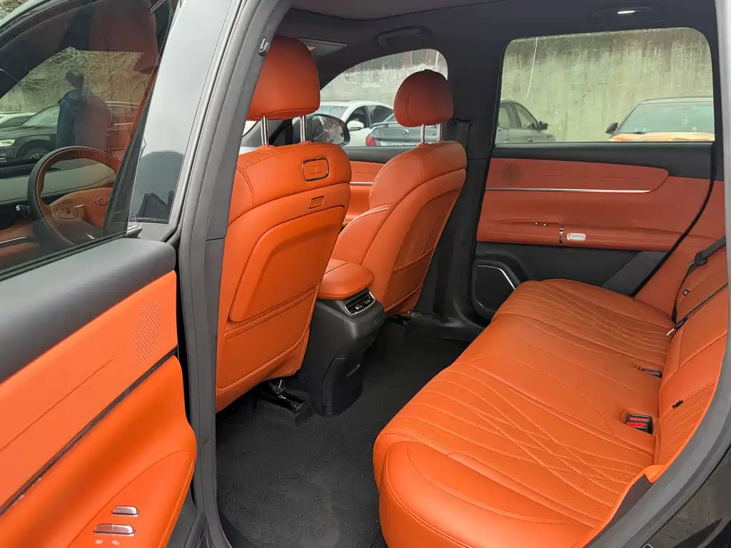 Changan Qiyuan Q07 2025 model 215 flagship PLUS купить на сайте DeffCars