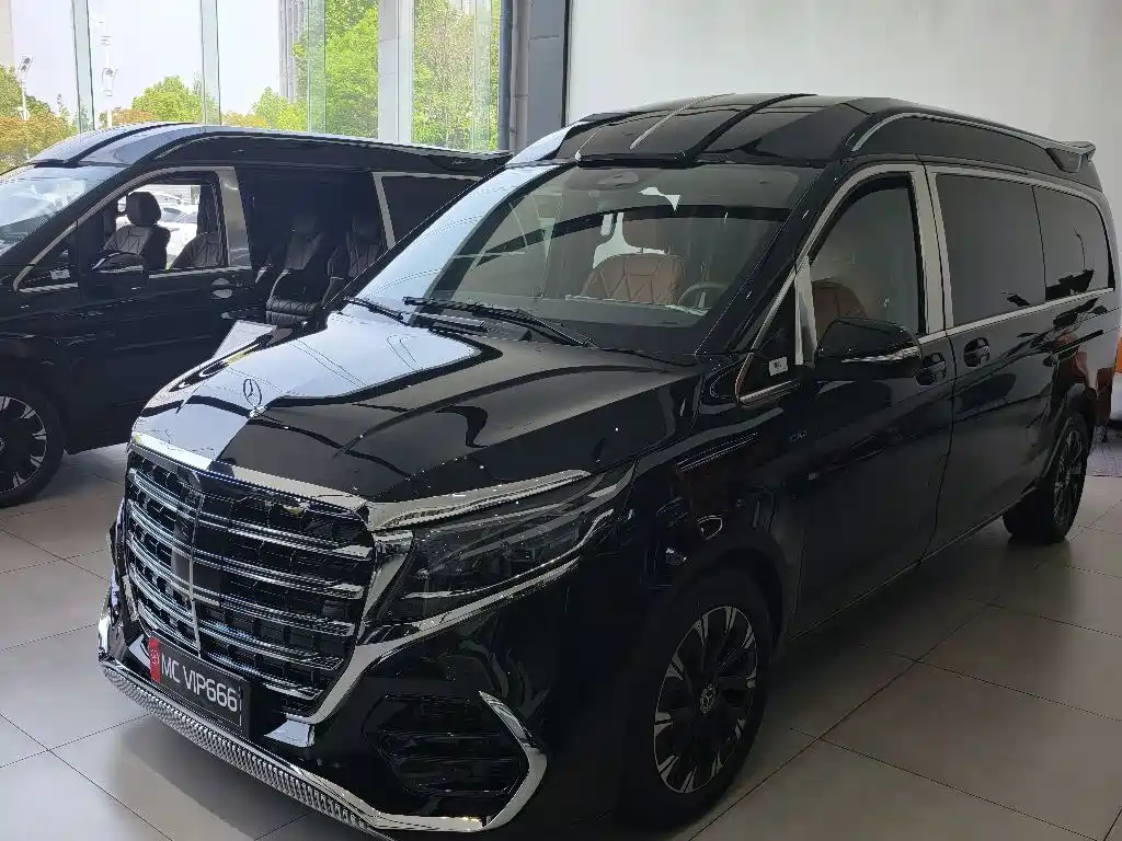 Mercedes-Benz V-Class 2024 V 300 L Long Wheelbase Premium Edition купить на сайте DeffCars