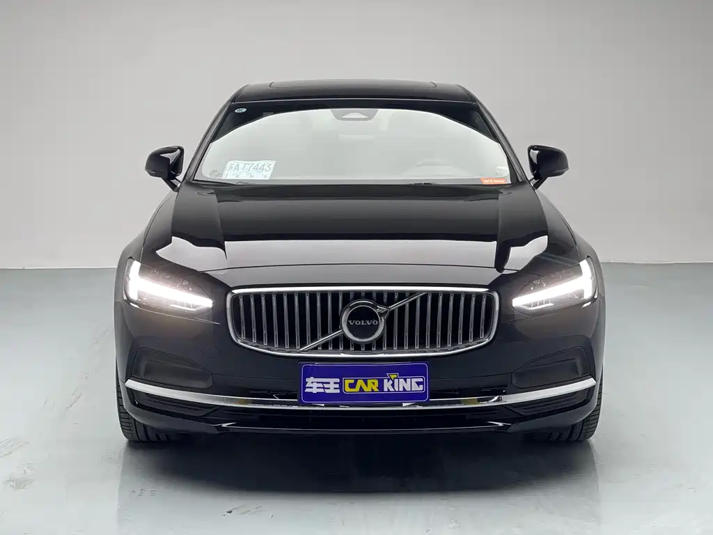 Volvo S90 2025 B5 Zhiyuan Luxury Edition купить на сайте DeffCars