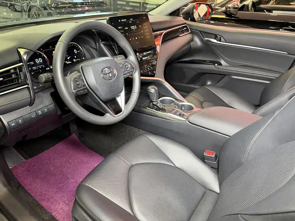 Camry 2023 2.5G Deluxe Edition купить на сайте DeffCars