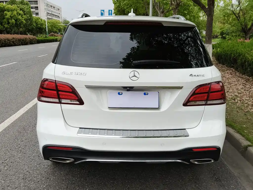Mercedes-Benz GLE 2017 GLE 320 4MATIC Dynamic купить на сайте DeffCars