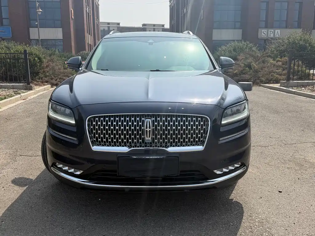 Voyager 2021 2.0T four-wheel drive elegant version купить на сайте DeffCars