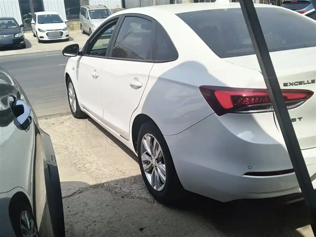 Yinglang 2019 15T dual-clutch interconnected elite model National VI купить на сайте DeffCars
