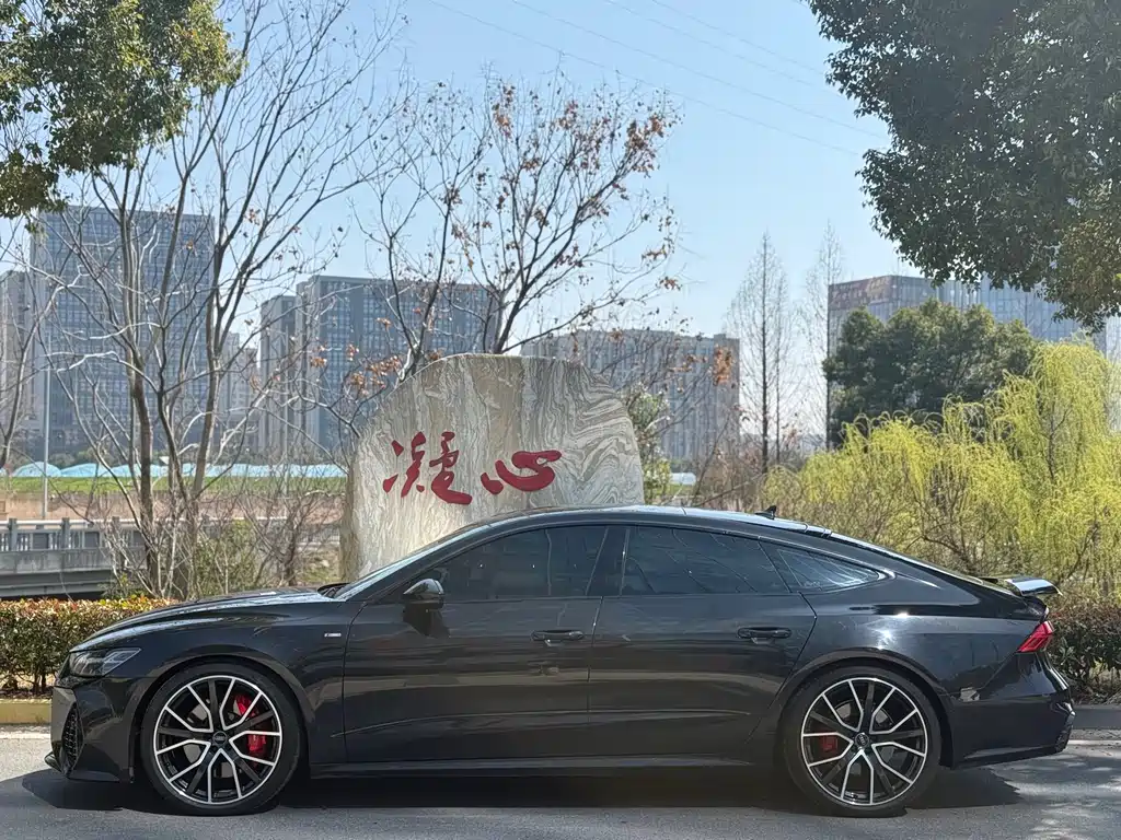 Audi A7 2019 55 TFSI quattro dynamic купить на сайте DeffCars