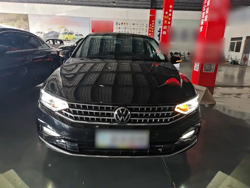 Magotan 2023 2 million commemorative edition 280TSI DSG comfort model купить на сайте DeffCars