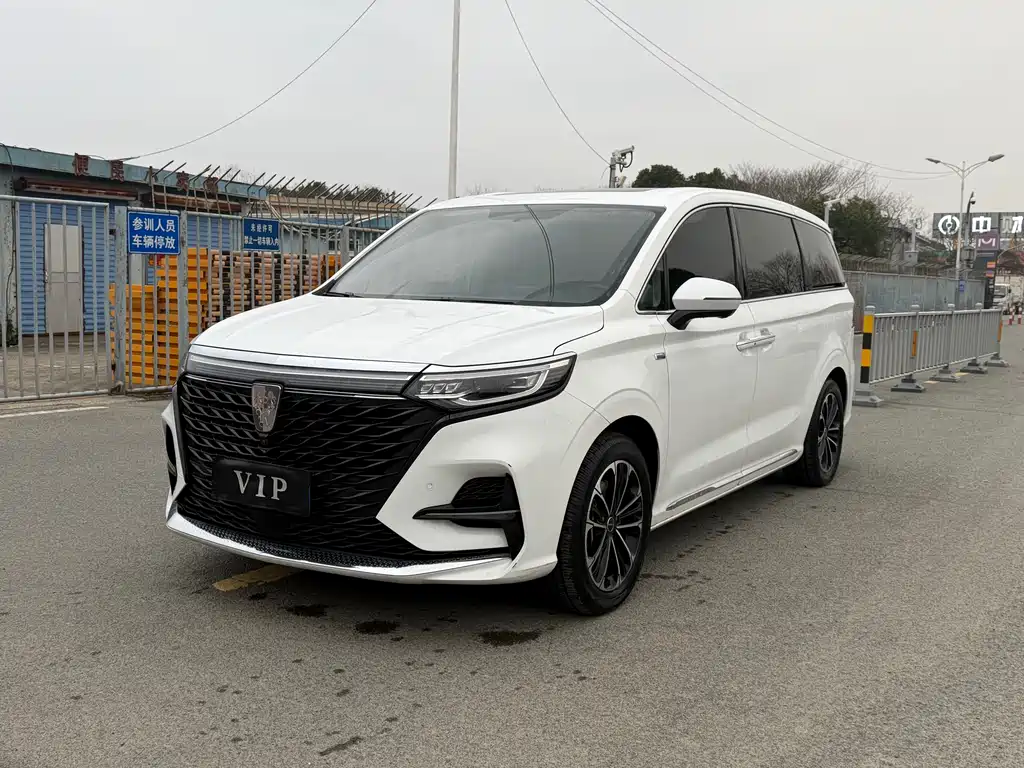 Roewe iMAX8 2021 400TGI Ultimate Edition купить на сайте DeffCars