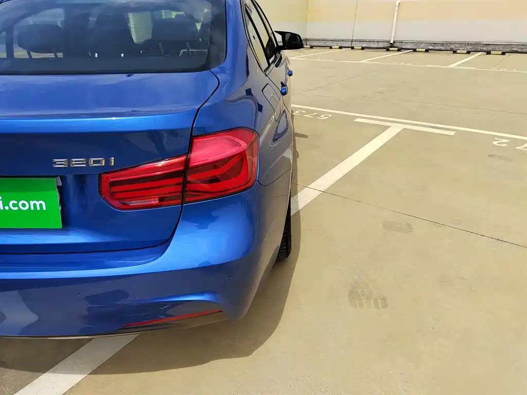 BMW 3 Series 2017 320i M Sports купить на сайте DeffCars