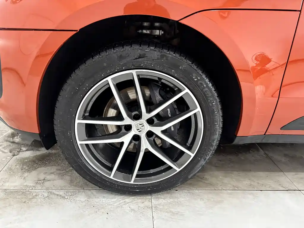 Macan 2023 Macan 2.0T купить на сайте DeffCars
