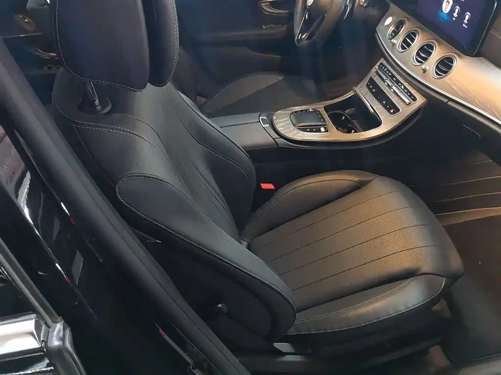 Mercedes-Benz E-Class 2023 E 300 L Luxury Model купить на сайте DeffCars