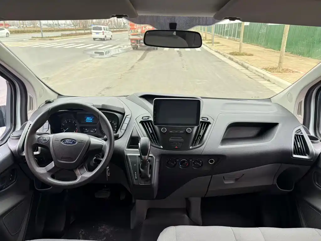 Transit 2019 2.0T gasoline automatic multi-functional commercial vehicle with central axle, mid-roof, 6-seater National VI купить на сайте DeffCars