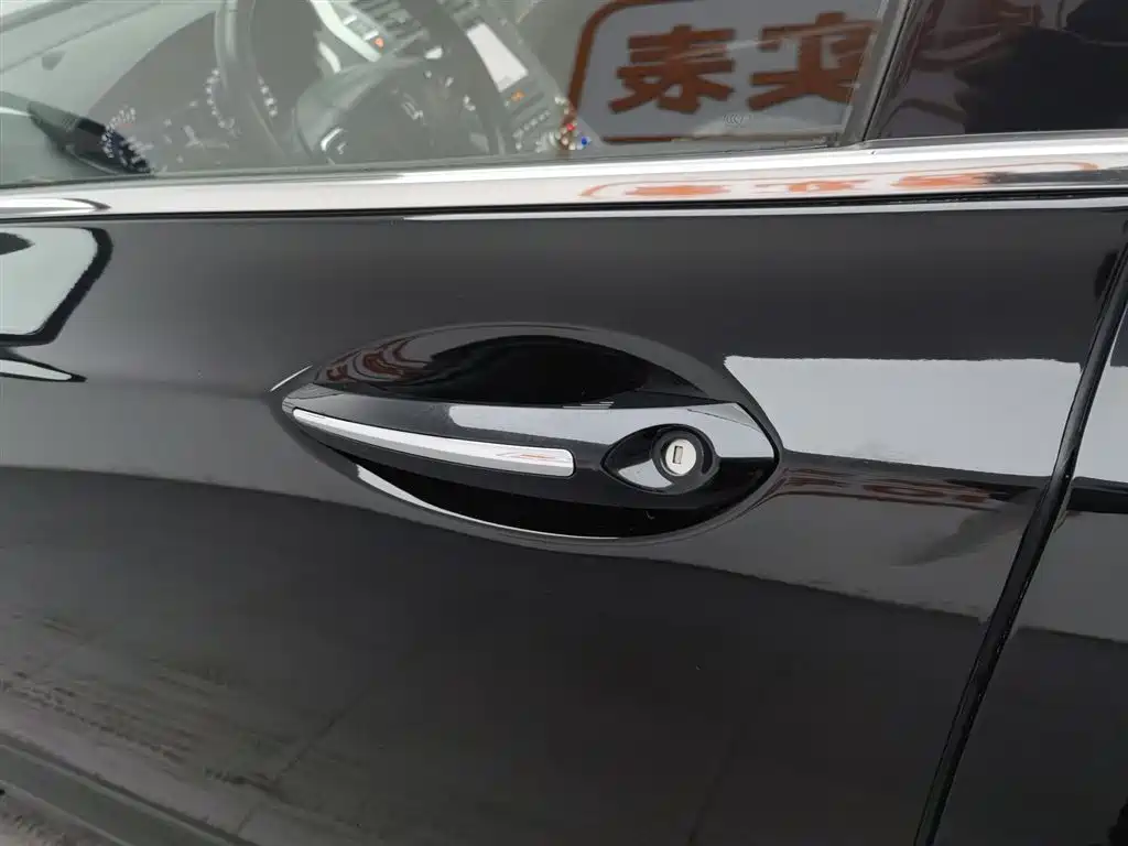 Lincoln MKZ 2017 2.0T Zunya Edition купить на сайте DeffCars