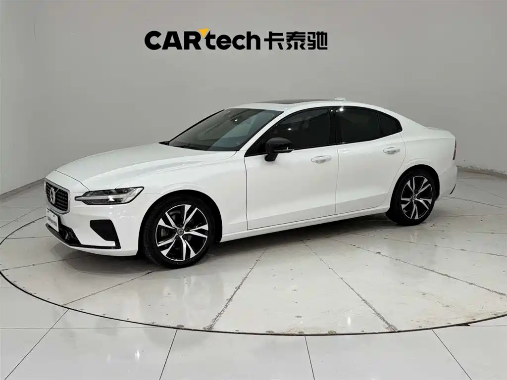 Volvo S60 2020 T4 Zhiyuan Sport Edition купить на сайте DeffCars