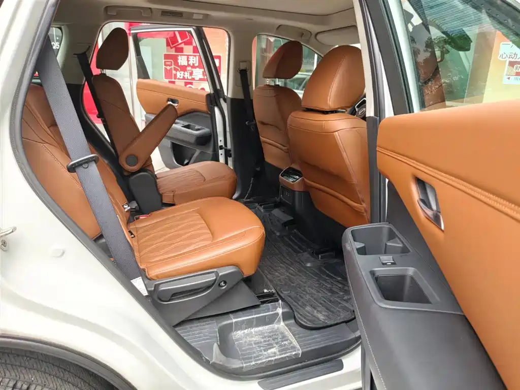 Tanlu 2024 380VC-TURBO four-wheel drive Zhizun Edition 6 seats купить на сайте DeffCars
