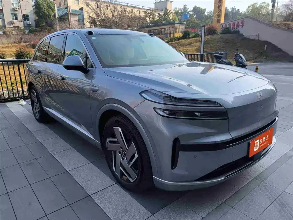 Ledo L90 2025 Ultra six-seater version купить на сайте DeffCars