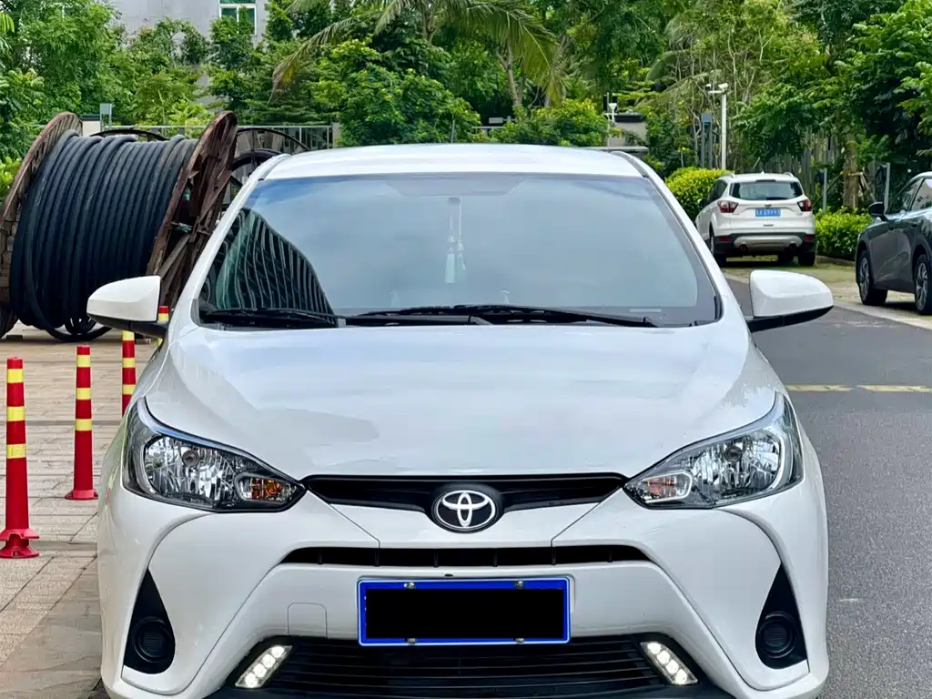 YARiS L 2021 1.5L CVT leading version купить на сайте DeffCars