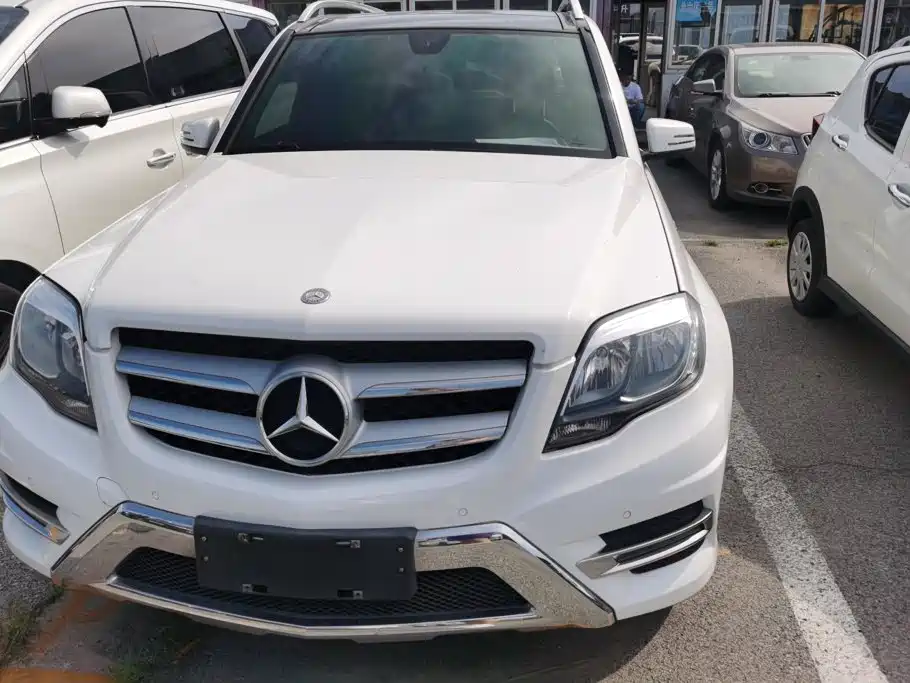 Mercedes GLK-Class 2015 GLK 260 4MATIC Dynamic Extreme Edition купить на сайте DeffCars